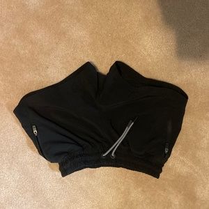 Black All Play 3” short Athleta